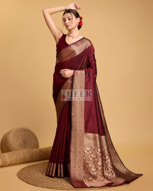 Soft kanchipuram silk saree with zari weaving work - 33559