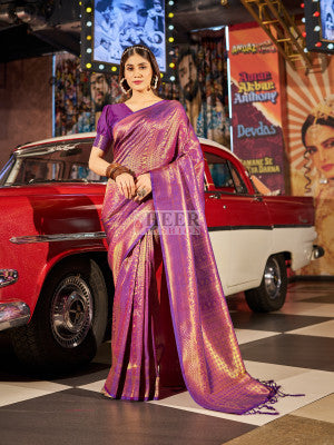 Soft silk saree with zari weaving work - 34573