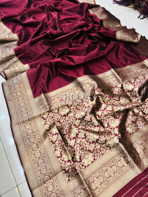 Soft kanchipuram silk saree with golden zari weaving work - 15872