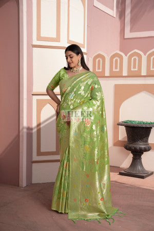 Banarasi cotton silk saree with zari woven work - 39806